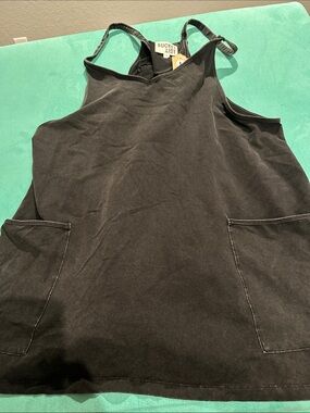 Bucket List Washed Black Sleeveless Tunic with Front Pockets